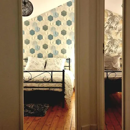 Апартаменты Escapade Poitevine - Maison Climatisee Avec 3 Ch - 4 Min Futuroscope Et Aquascope *