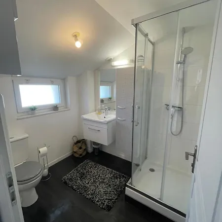 Escapade Poitevine - Maison Climatisée Avec 3 Ch - 4 Min Futuroscope Et Aquascope Appartamento *