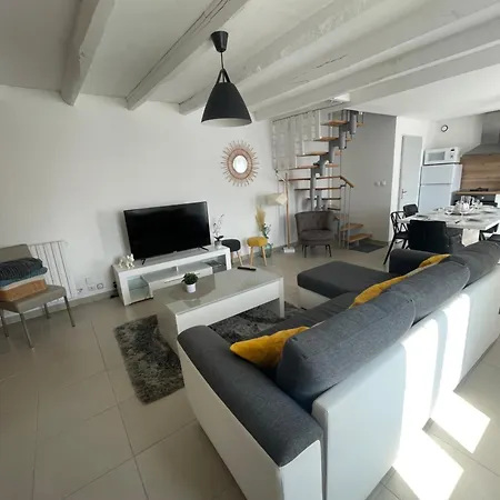 Escapade Poitevine - Maison Climatisee Avec 3 Ch - 4 Min Futuroscope Et Aquascope