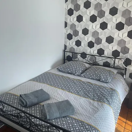 Apartment Escapade Poitevine - Maison Climatisee Avec 3 Ch - 4 Min Futuroscope Et Aquascope Chasseneuil-du-Poitou