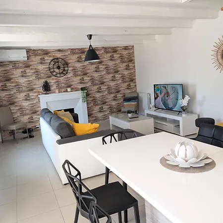 Escapade Poitevine - Maison Climatisee Avec 3 Ch - 4 Min Futuroscope Et Aquascope Чассенеуил-Ду-Поитоу